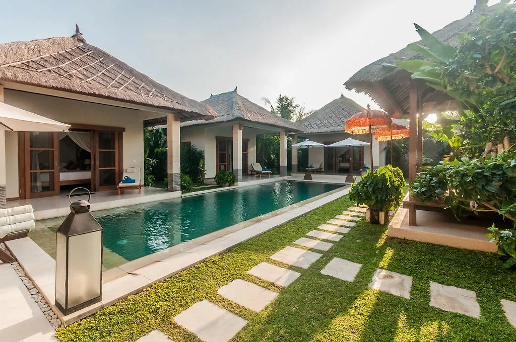 Villa Ikobana Bali Kuta