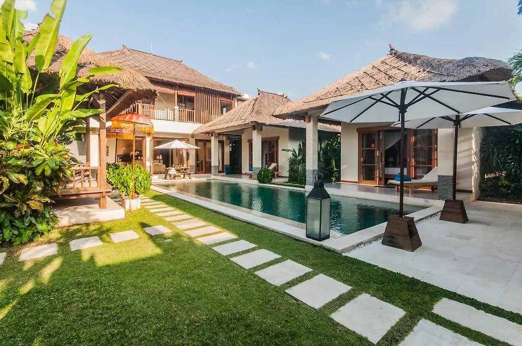 Villa Ikobana Bali Kuta