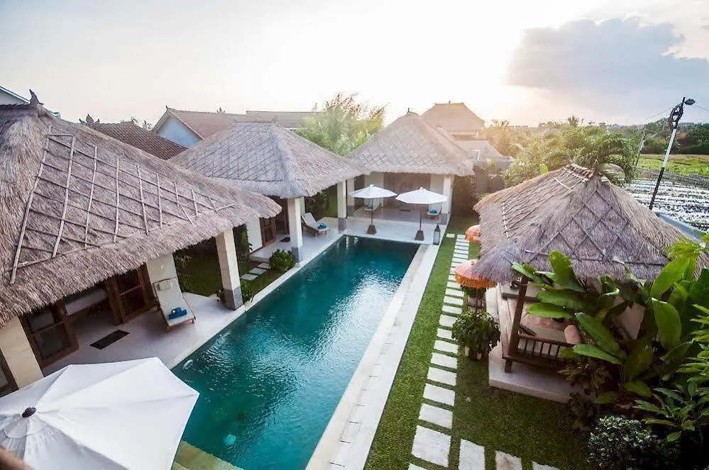 Villa Ikobana Bali Kuta